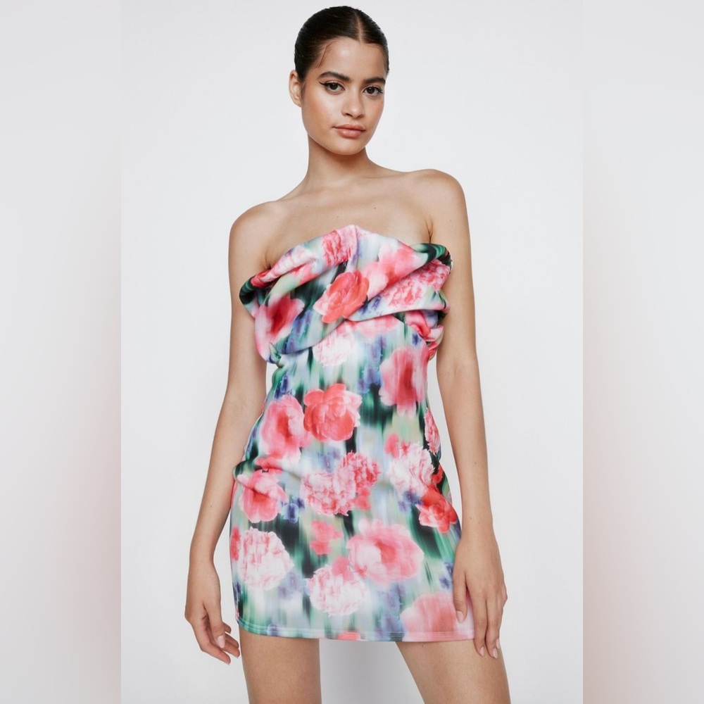 Nasty Gal blur floral print strapless ruffle mini dress size 6